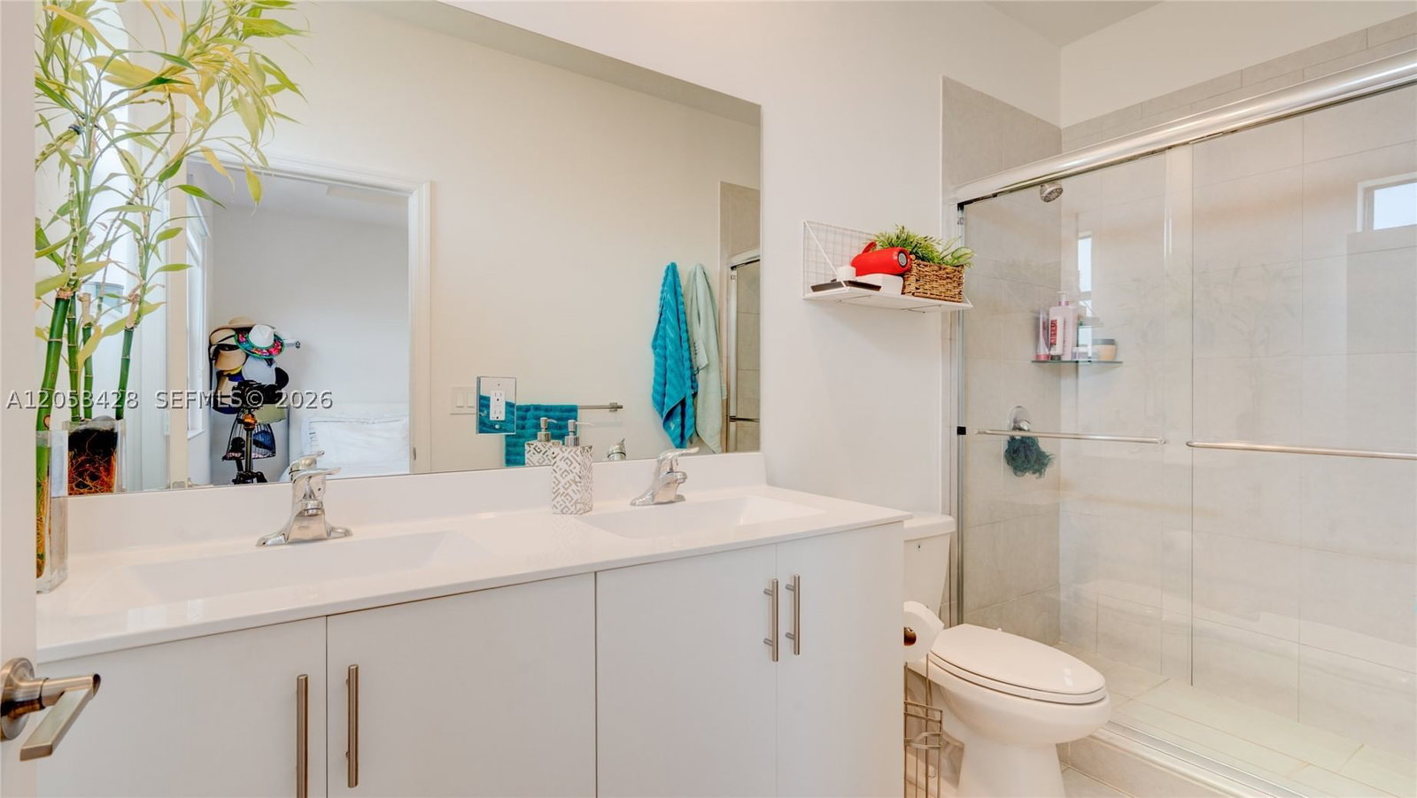 Real estate property located at 953 211th St, Miami-dade, Via Ventura Neighborhood, Miami, FL