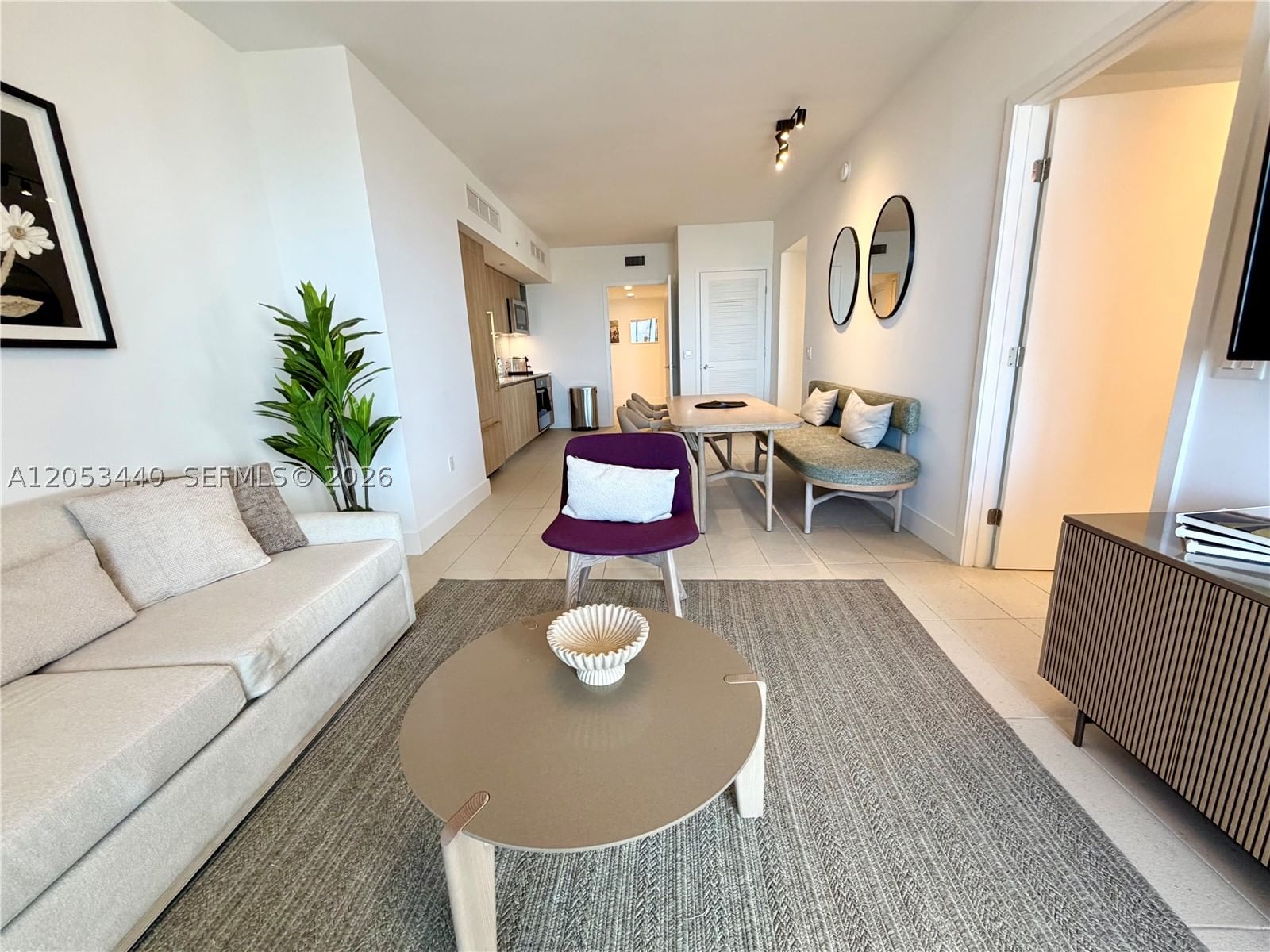Real estate property located at 159 6th St #3215, Miami-dade, Gale Hotel And Residences, Miami, FL