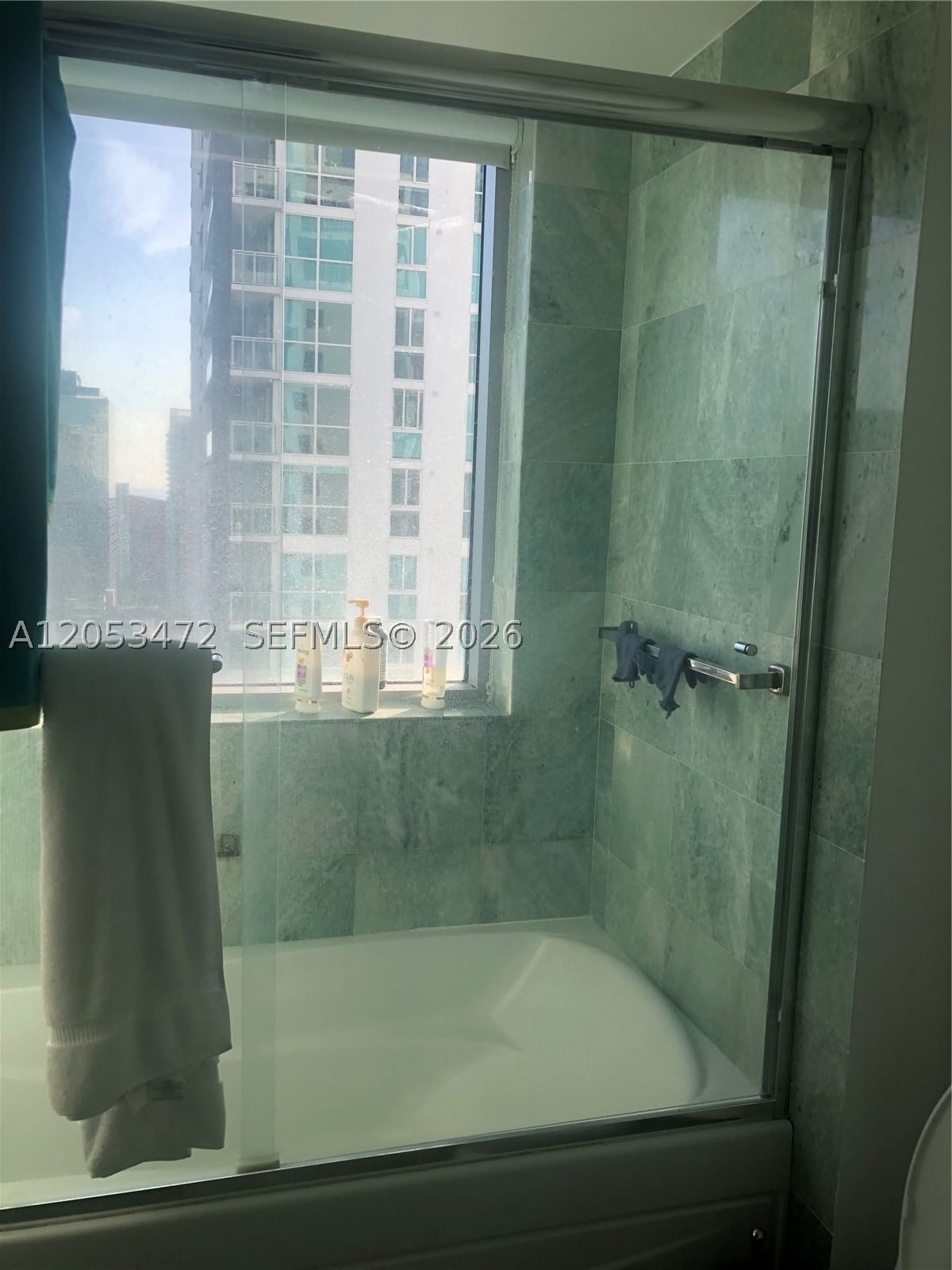 Real estate property located at 1050 Brickell Ave #2910, Miami-dade, 1060 Brickell Condo, Miami, FL