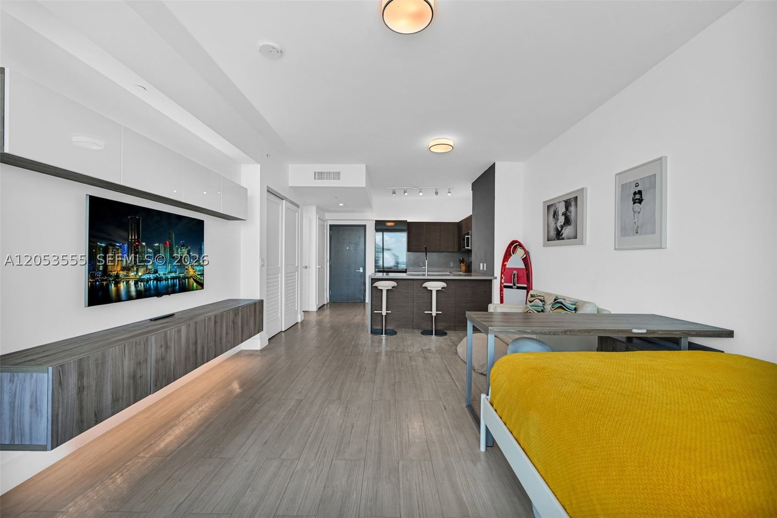 Real estate property located at 1080 Brickell Ave #3705, Miami-dade, The Bondo (1080 Brickell), Miami, FL
