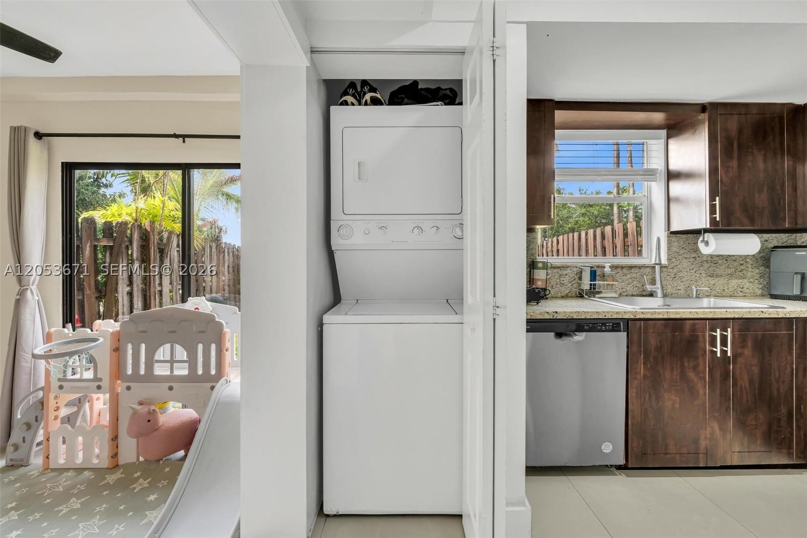 Real estate property located at 8140 209th St, Miami-dade, Saga Bay Townhomes, Cutler Bay, FL