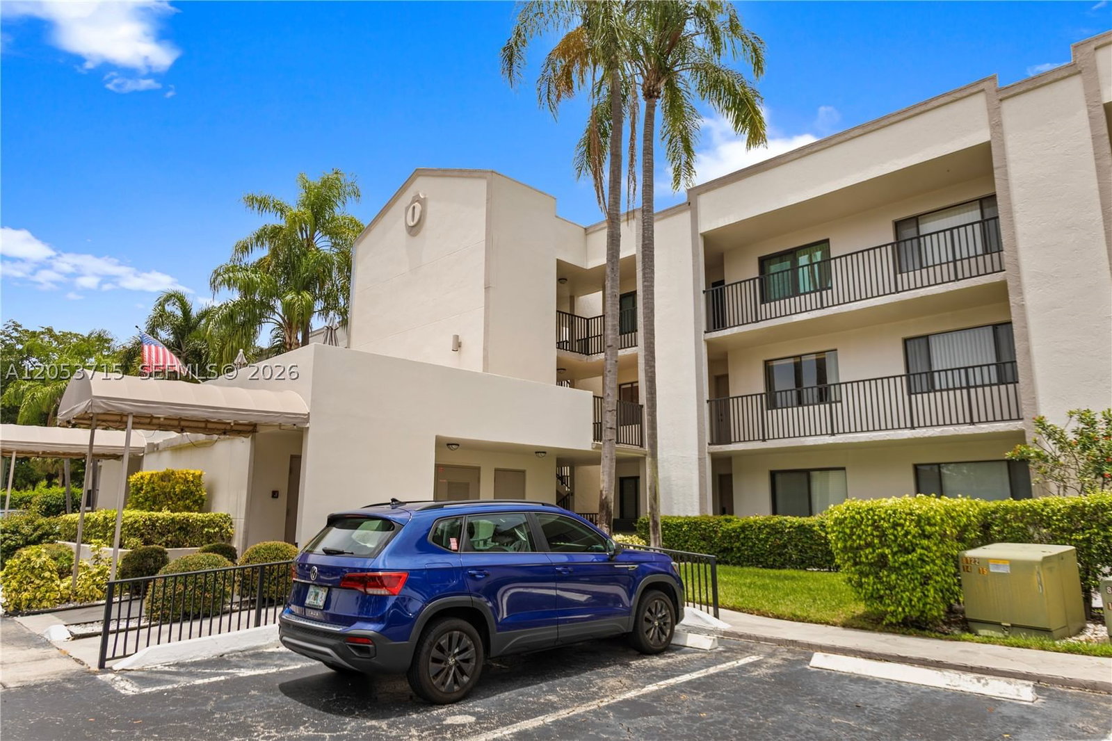 Real estate property located at 10830 Clairmont Cir #206, Broward, Clairmont Condominium O, Tamarac, FL