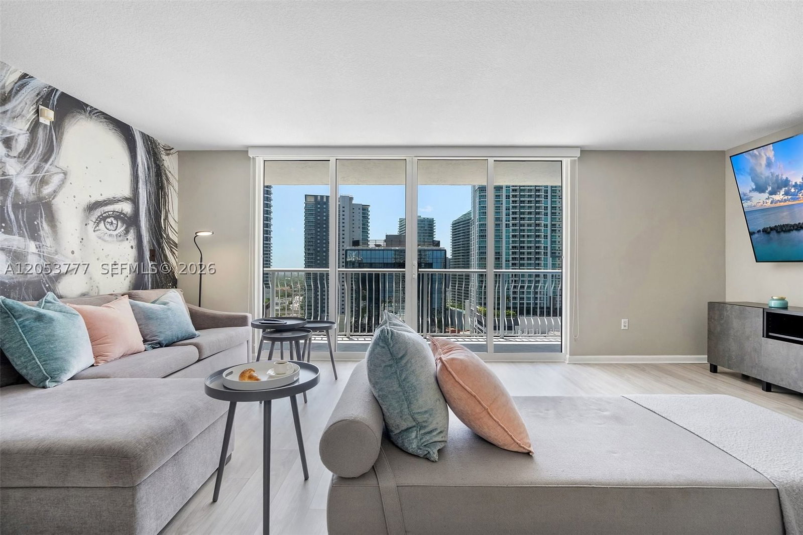 Real estate property located at 1200 Brickell Bay Dr #2423, Miami-dade, The Club At Brickell Bay, Miami, FL