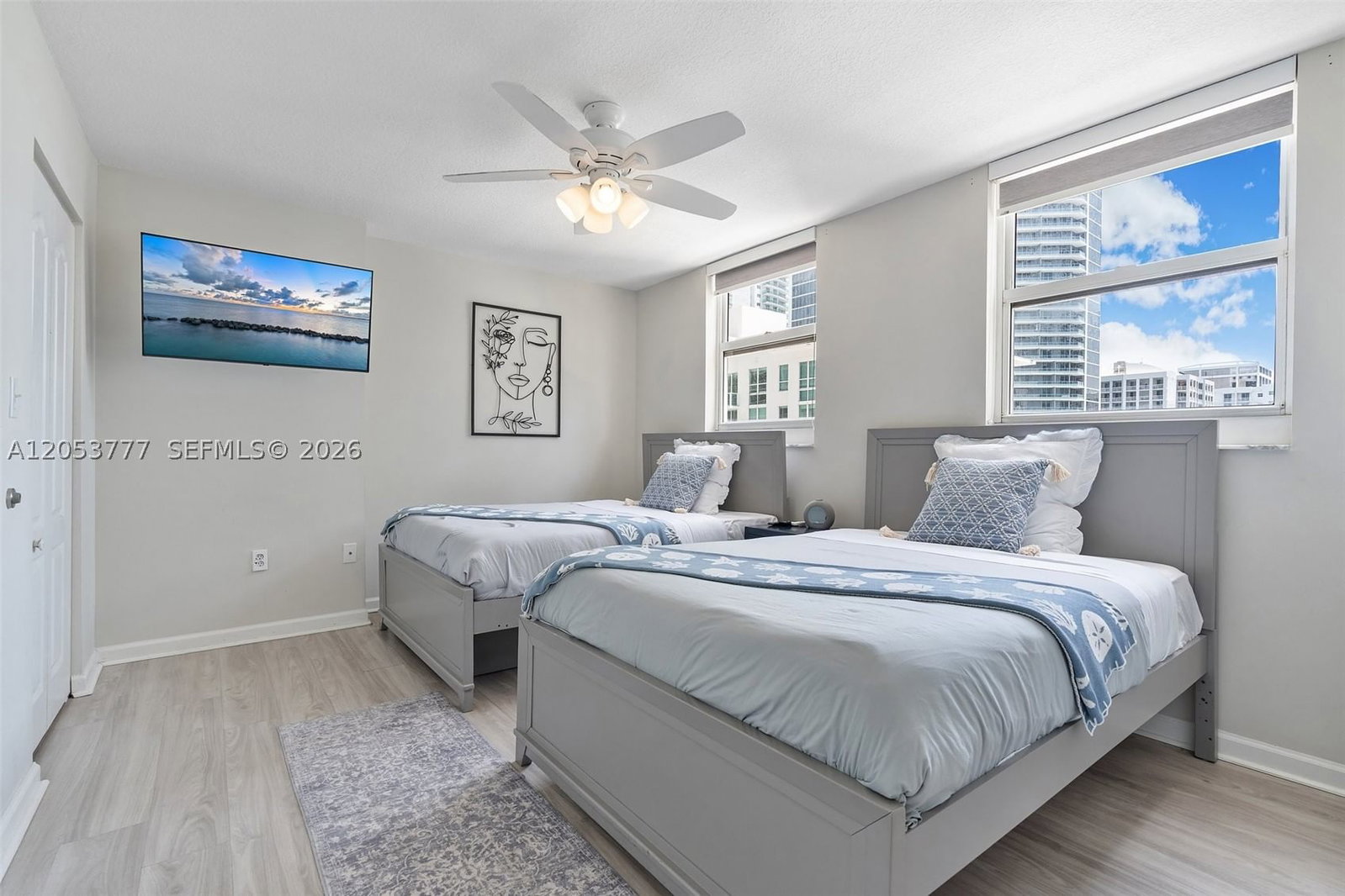 Real estate property located at 1200 Brickell Bay Dr #2423, Miami-dade, The Club At Brickell Bay, Miami, FL