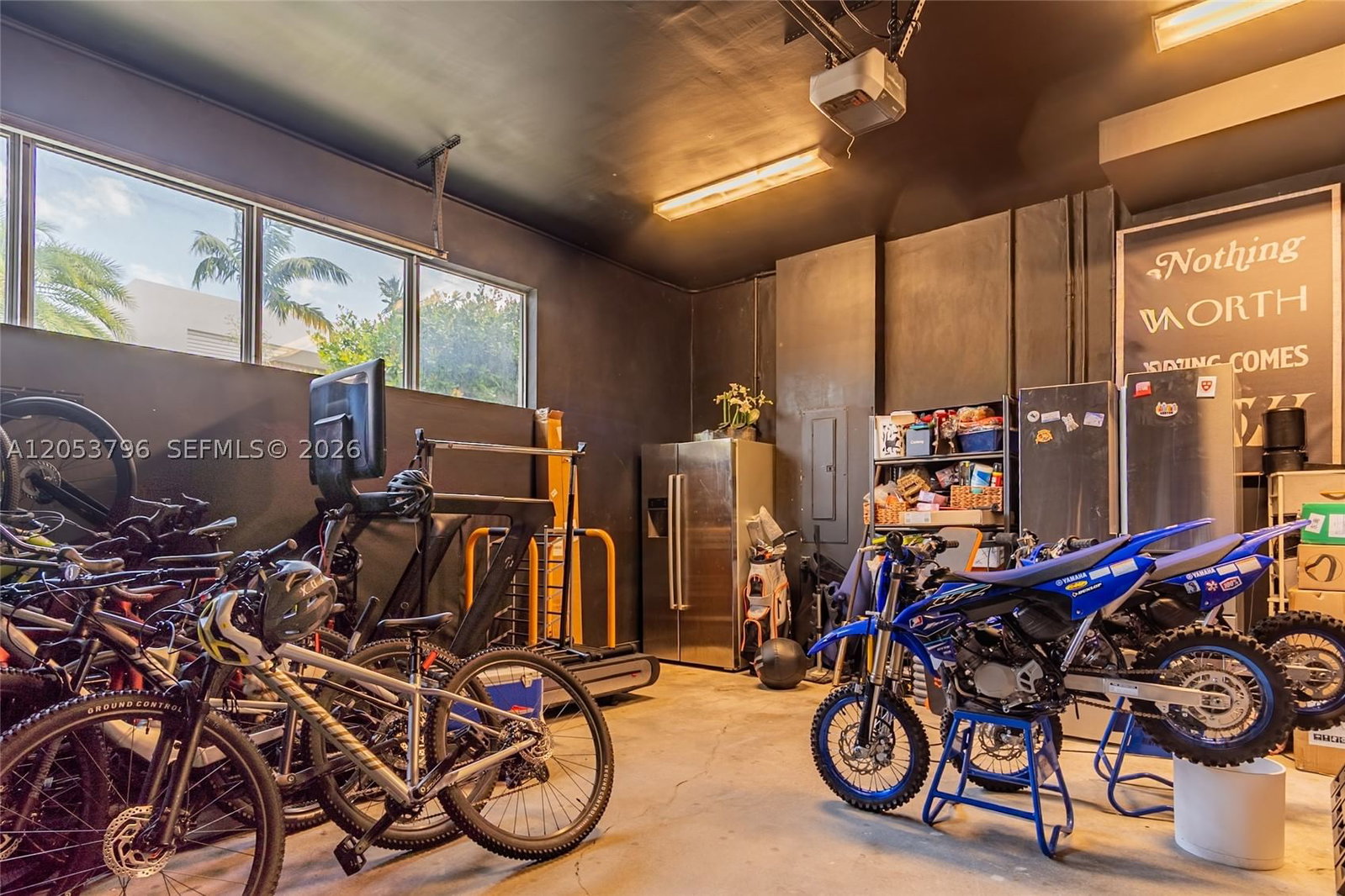Real estate property located at 10043 75th Ter, Miami-dade, Doral Commons Residential, Doral, FL