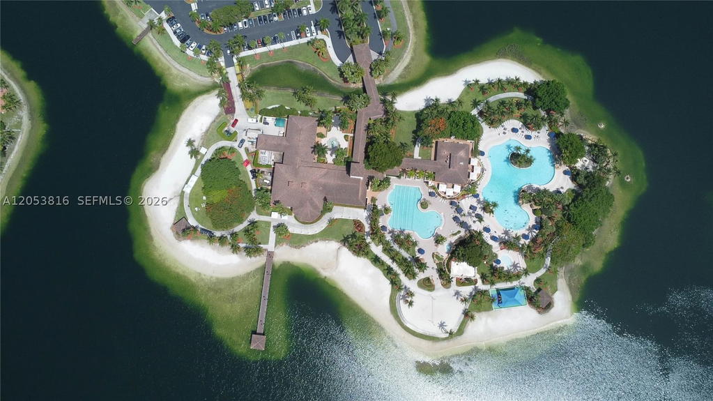 Real estate property located at 10873 71st St, Miami-dade, Doral Isles St Croix, Doral, FL
