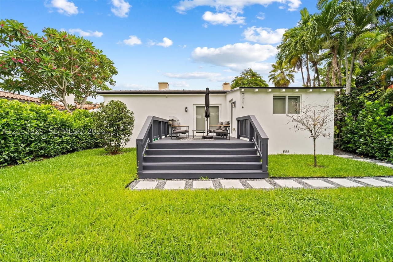 Real estate property located at 829 Granada Groves Ct, Miami-dade, Granada Groves, Coral Gables, FL