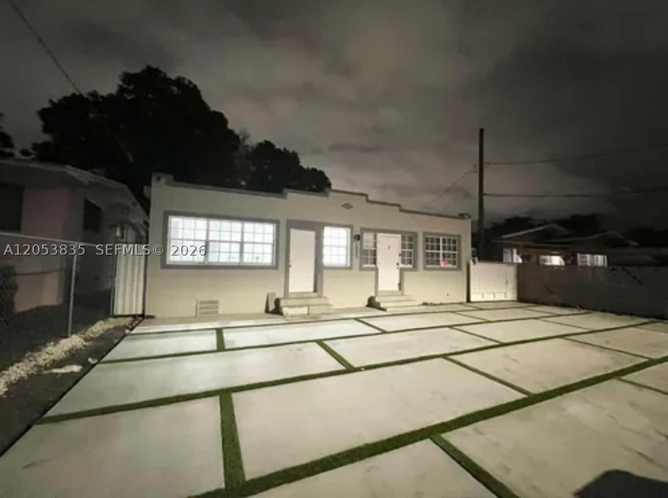 Real estate property located at 1237 33rd Ave, Miami-dade, Comfort Gardens 1st Addn, Miami, FL