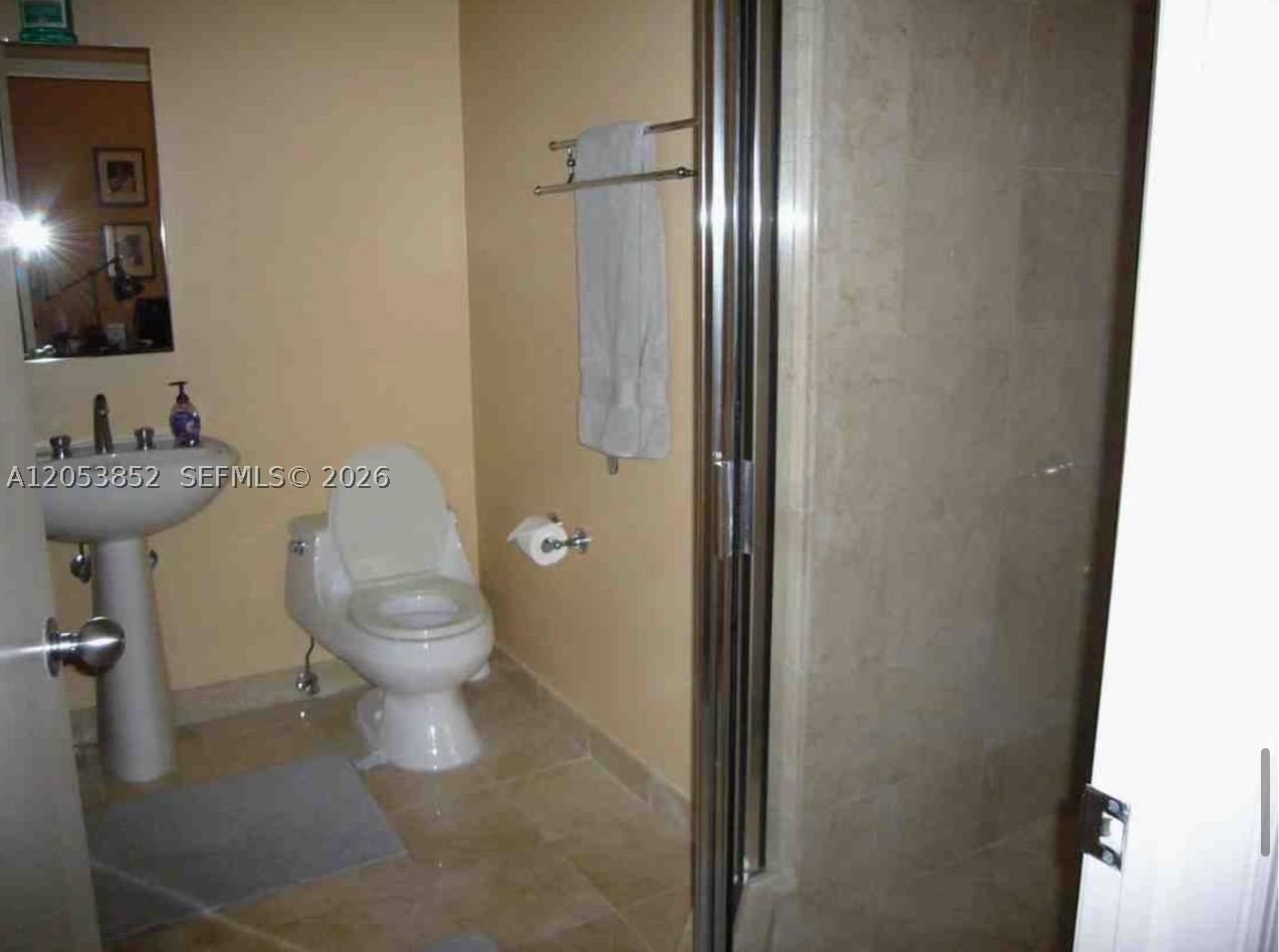 Real estate property located at 808 Brickell Key Dr #606, Miami-dade, Two Tequesta Point Condo, Miami, FL