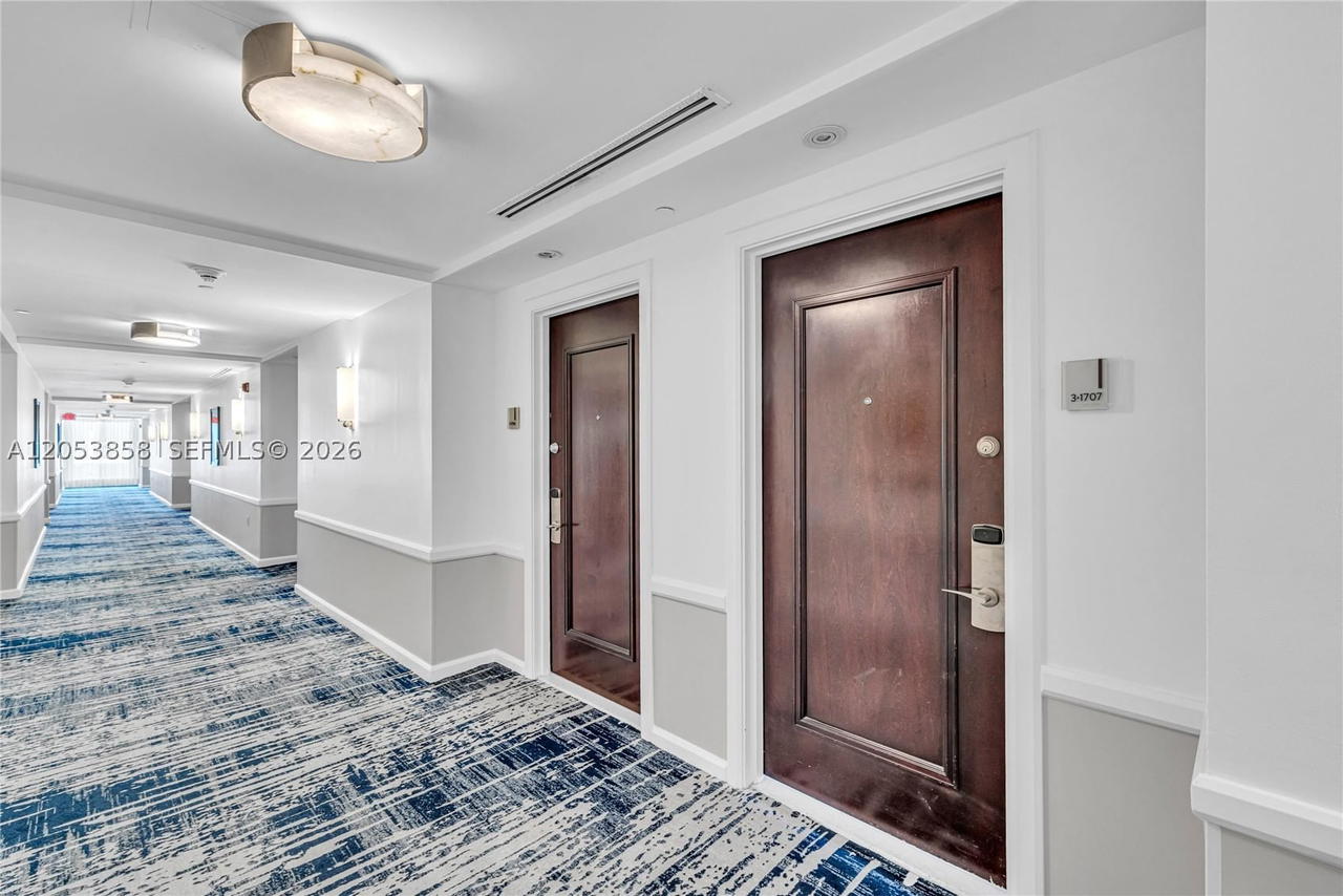 Real estate property located at 4391 COLLINS AVE #1707, Miami-dade, Fontainebleau Iii Ocean C, Miami Beach, FL