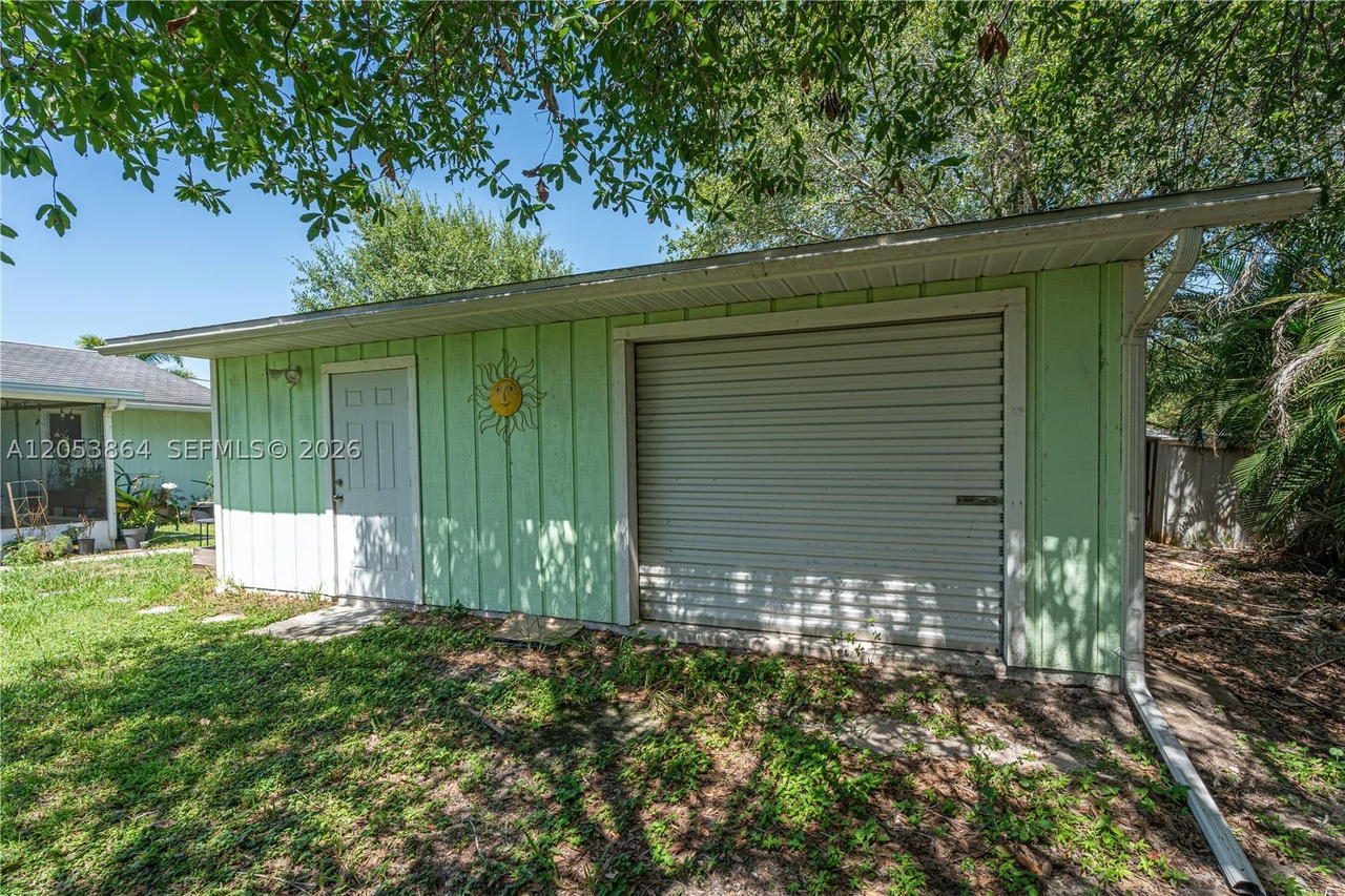 Real estate property located at 618 Ray Ave, St Lucie, Port St Lucie Section 28, Port St Lucie, FL