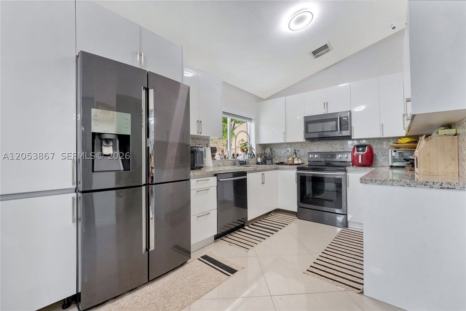Real estate property located at 18625 53rd Ave, Miami-dade, Monterrey 6th Addn, Miami Gardens, FL