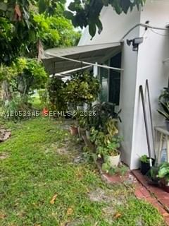 Real estate property located at 5802 87th Way, Broward, Mainlands Of Tamarac Lake, Tamarac, FL