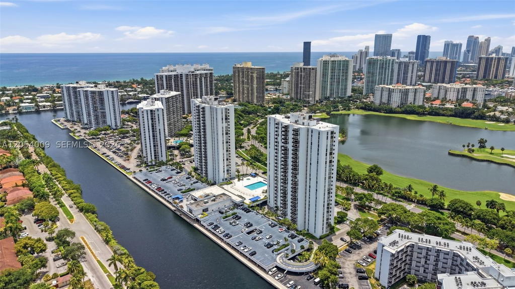 Real estate property located at 3625 Country Club Dr #1210, Miami-dade, Aventura Eldorado Condo, Aventura, FL