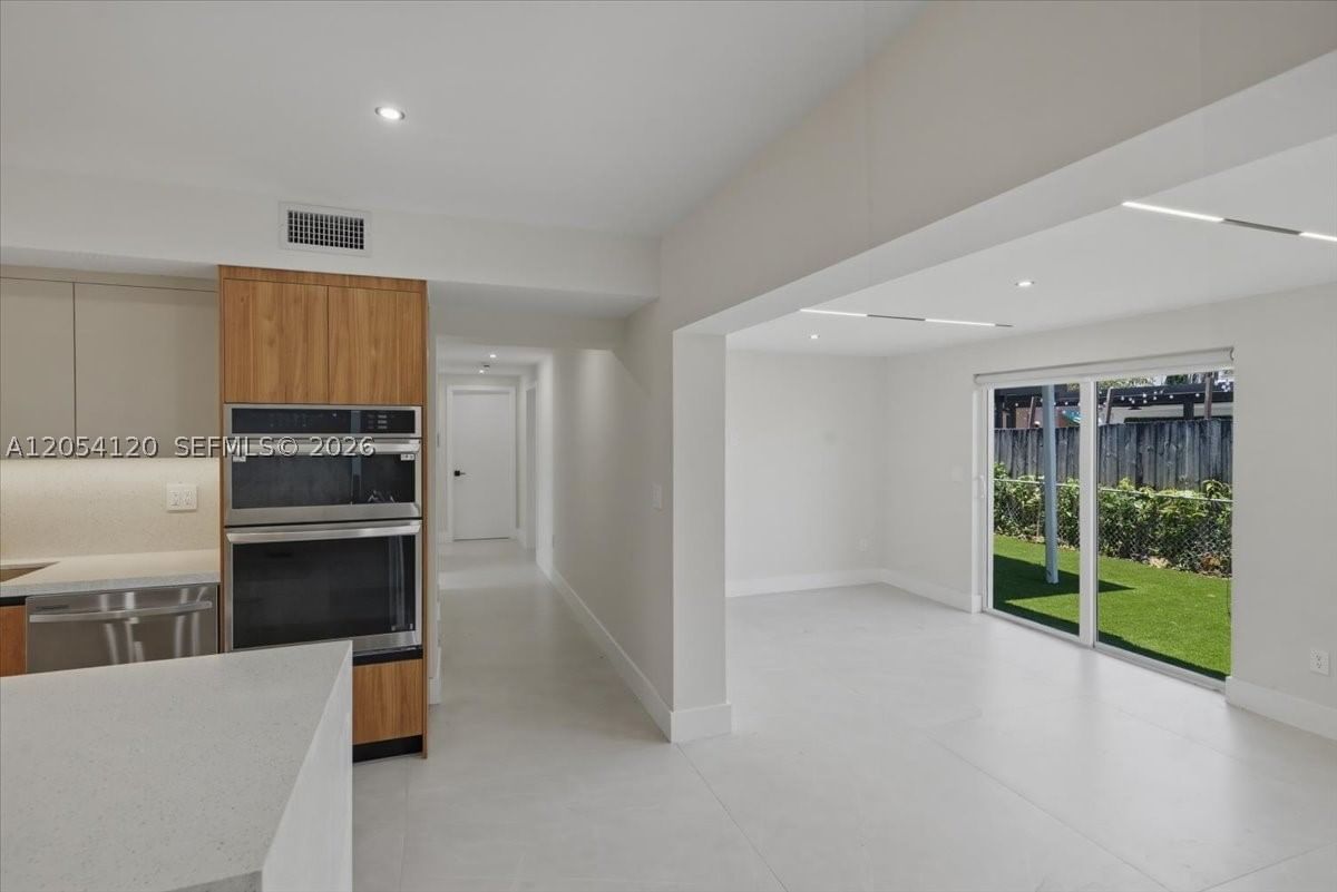 Real estate property located at 323 104th Ter, Miami-dade, W Miami Shores Sec B, Miami, FL