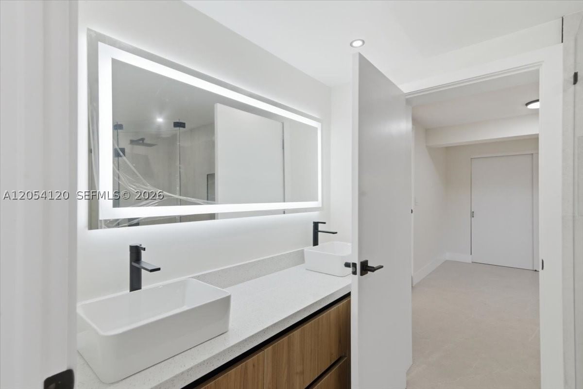 Real estate property located at 323 104th Ter, Miami-dade, W Miami Shores Sec B, Miami, FL