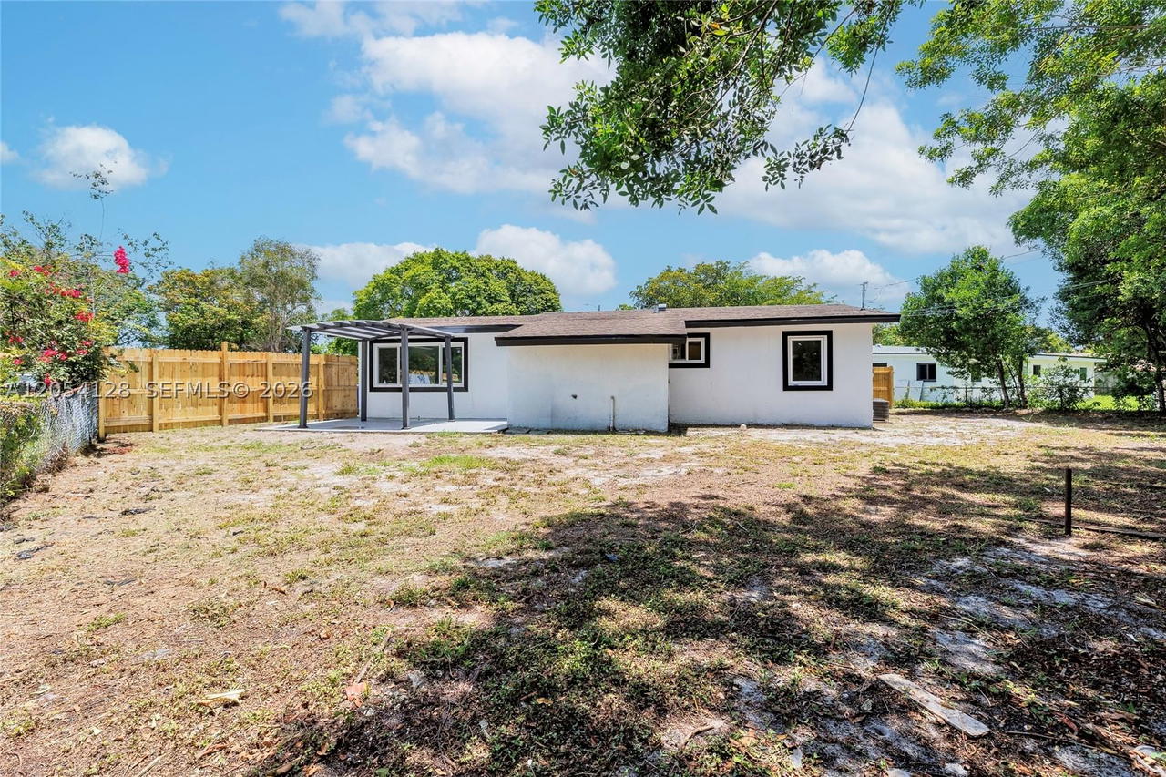 Real estate property located at 1218 15th St, Broward, Lauderdale Villas, Fort Lauderdale, FL