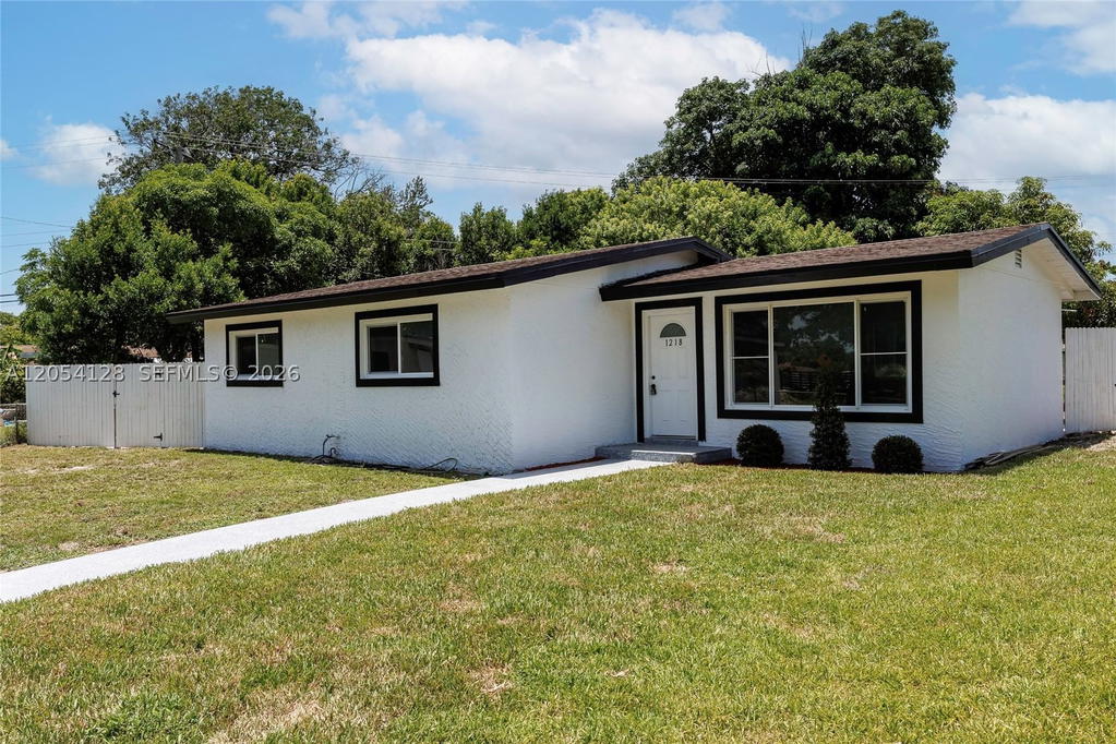 Real estate property located at 1218 15th St, Broward, Lauderdale Villas, Fort Lauderdale, FL