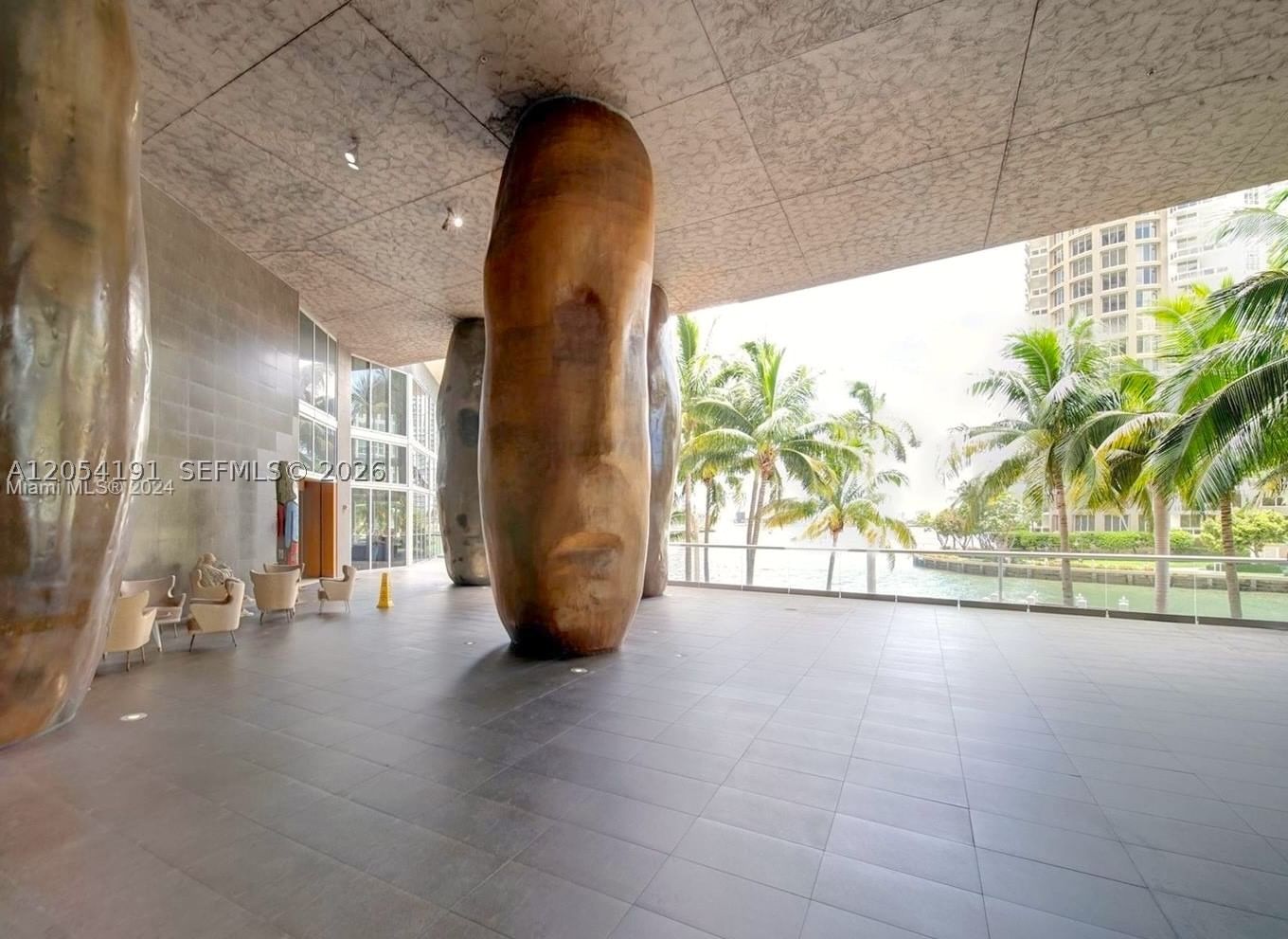 Real estate property located at 495 BRICKELL AV #4208, Miami-dade, Icon Brickell, Miami, FL