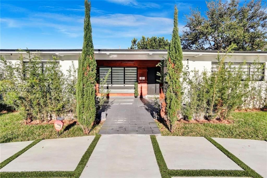 Real estate property located at 1500 Park Rd, Broward, Hollywood Hills, Hollywood, FL