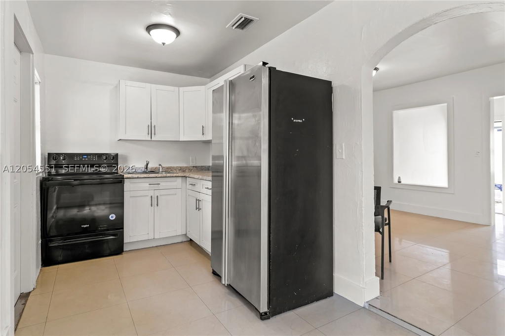 Real estate property located at 3527 34th St, Miami-dade, Melrose Heights 5th Sec, Miami, FL