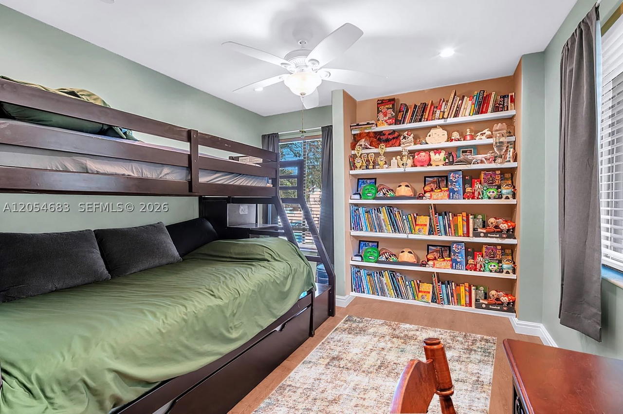 Real estate property located at 42 Birch Dr, Broward, Rock Creek - Paseo Verde, Cooper City, FL