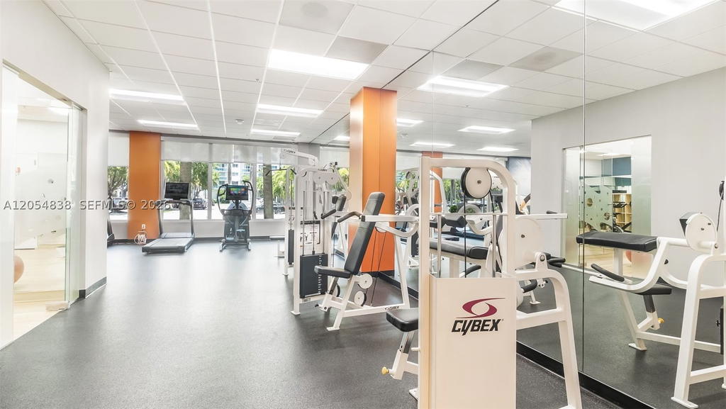 Real estate property located at 19380 Collins Ave #1423, Miami-dade, Oceanview Building B Cond, Sunny Isles Beach, FL