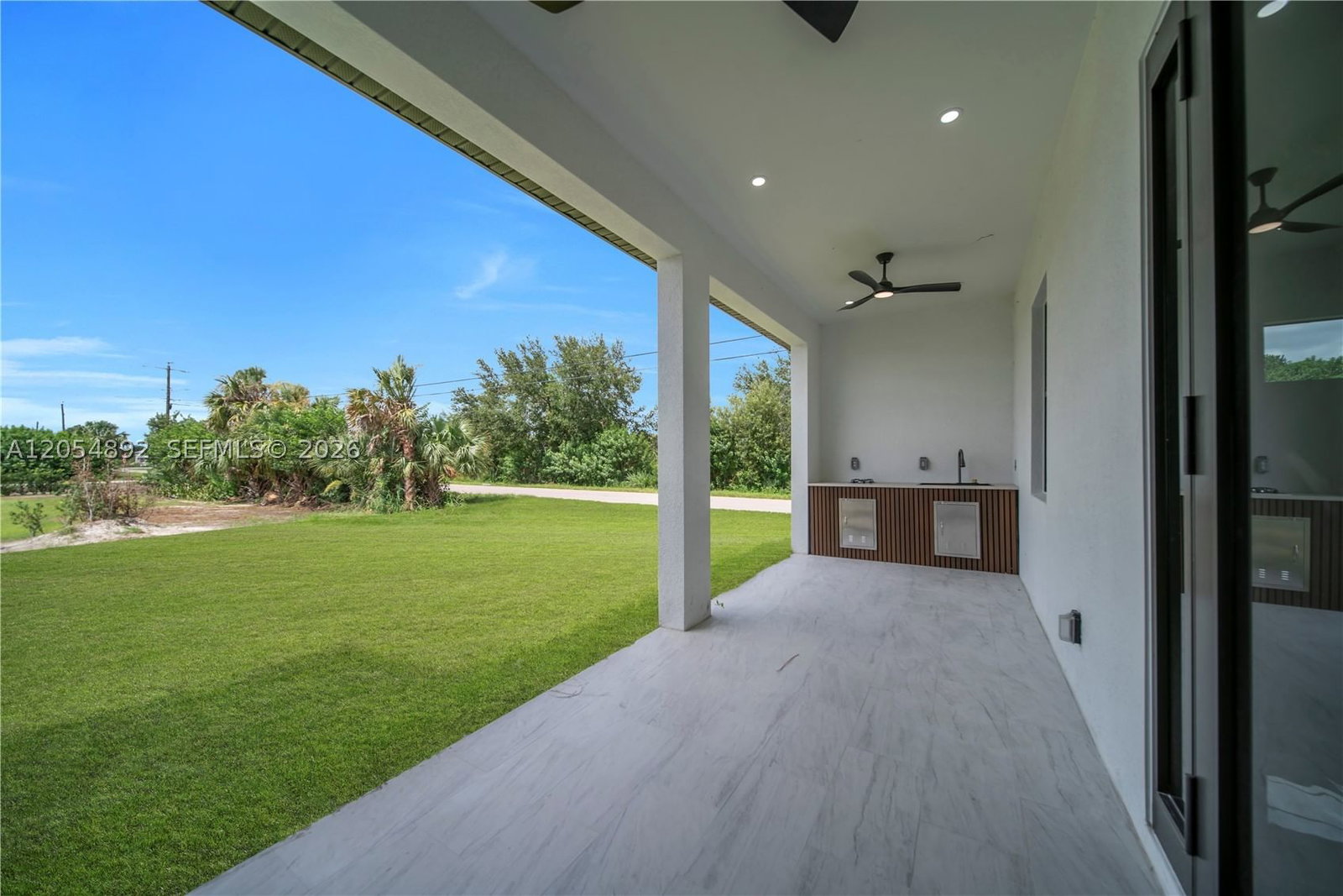 Real estate property located at 4200 17th ST SW, Lee, Lehigh Acres, Lehigh Acres, FL