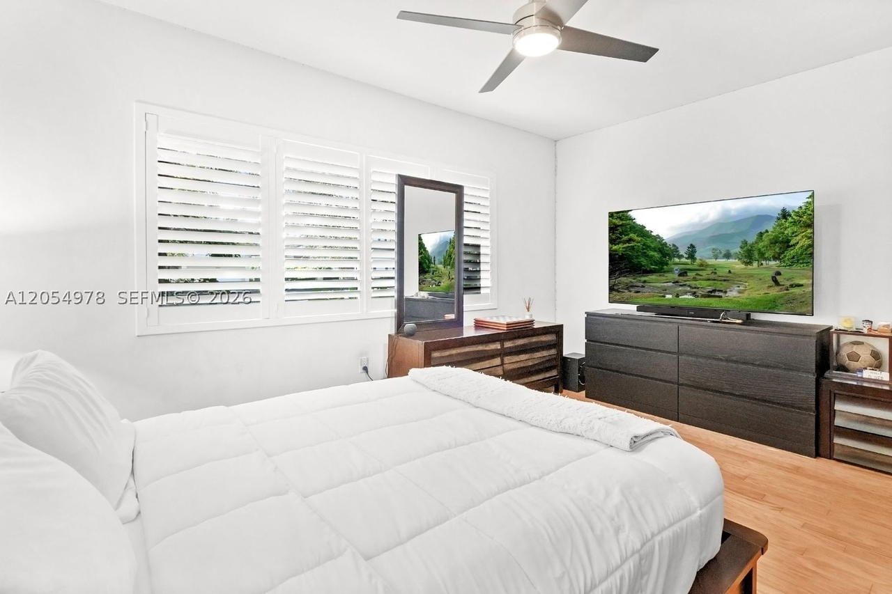 Real estate property located at 6511 Riviera Dr, Miami-dade, Coral Gables Riviera Sec, Coral Gables, FL