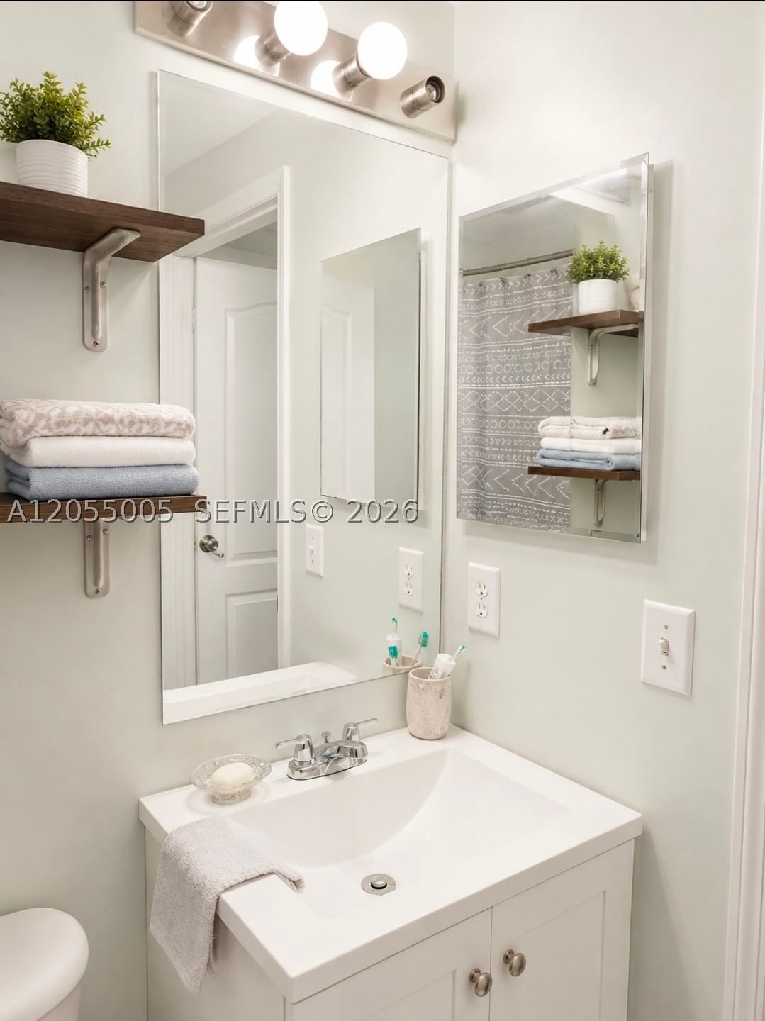 Real estate property located at 14150 120th Ct #9-12, Miami-dade, Bonita Villas Condo, Miami, FL