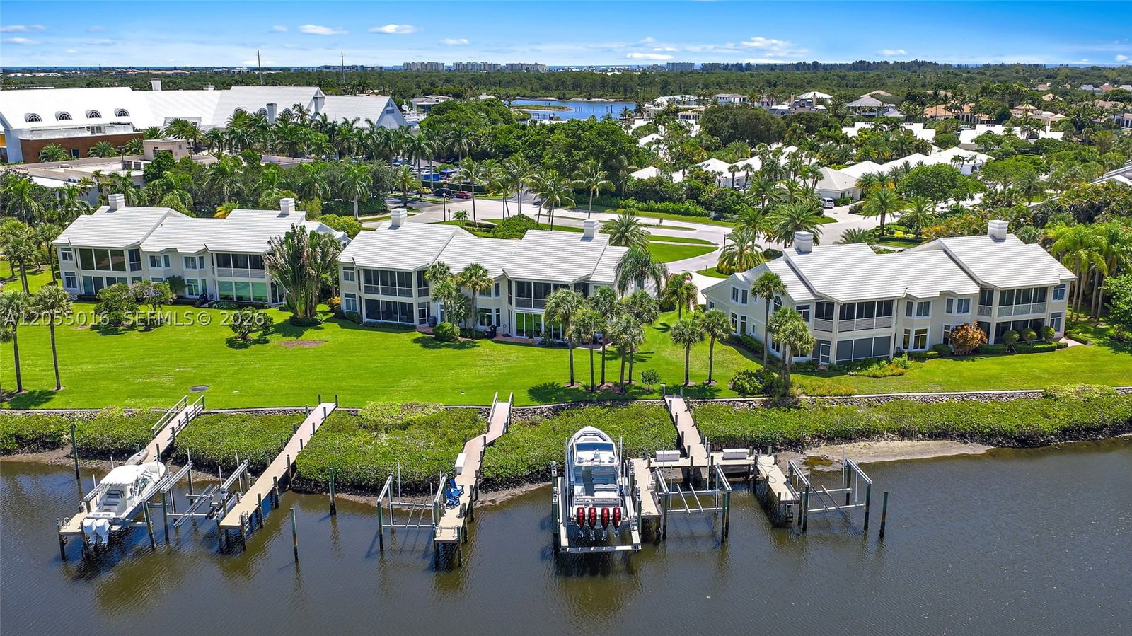 Real estate property located at 301 Captains Way #301, Palm Beach, Admirals Cove, Jupiter, FL