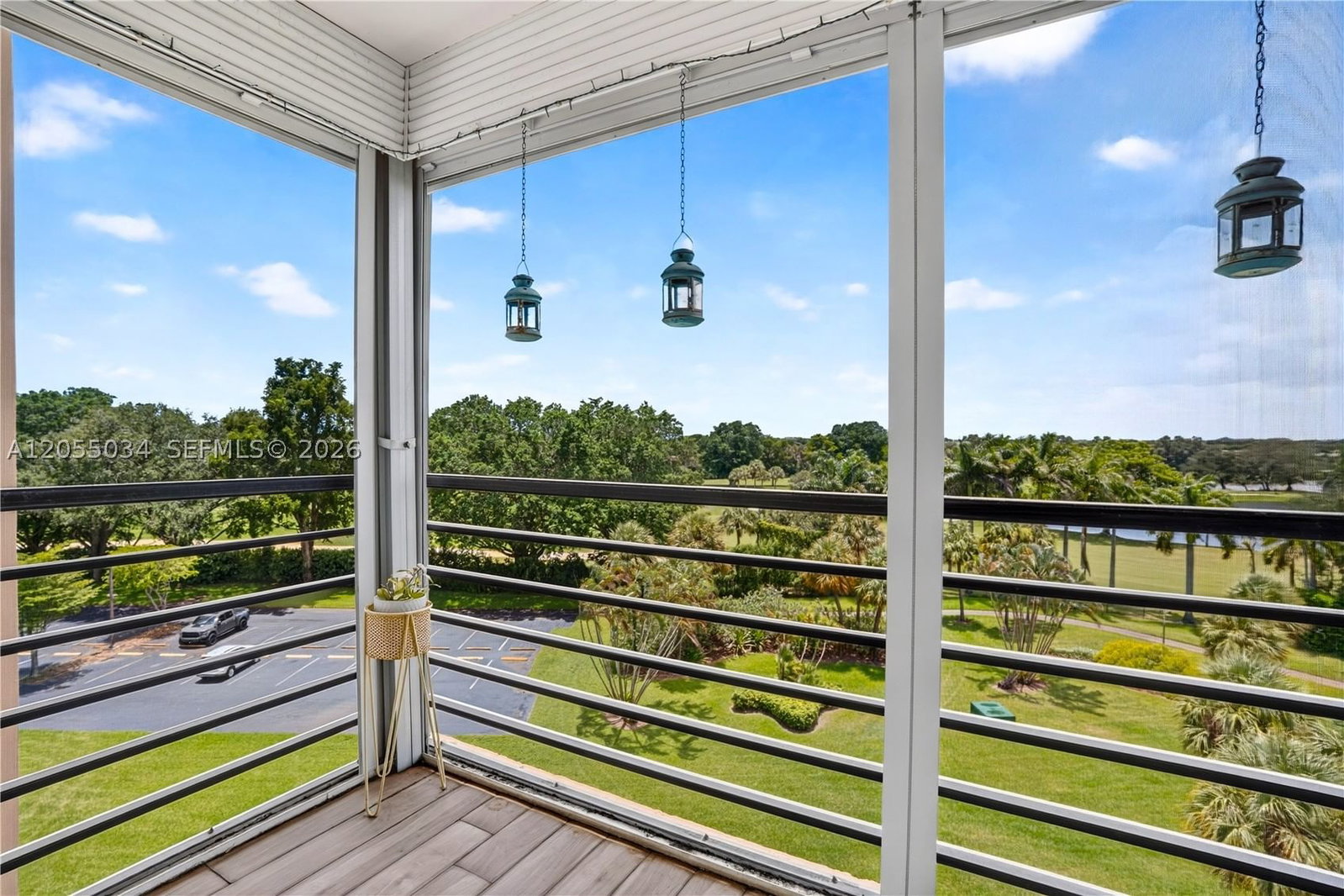 Real estate property located at 900 Saint Charles Pl #621, Broward, Park Place, Pembroke Pines, FL