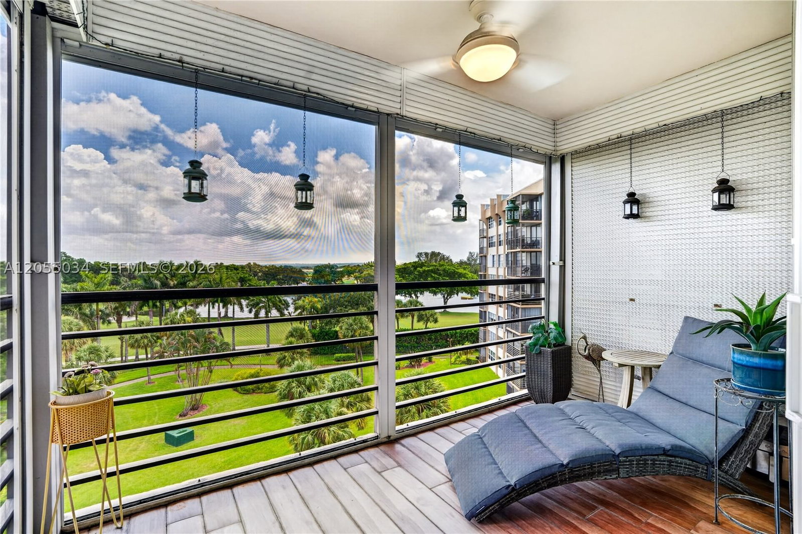 Real estate property located at 900 Saint Charles Pl #621, Broward, Park Place, Pembroke Pines, FL