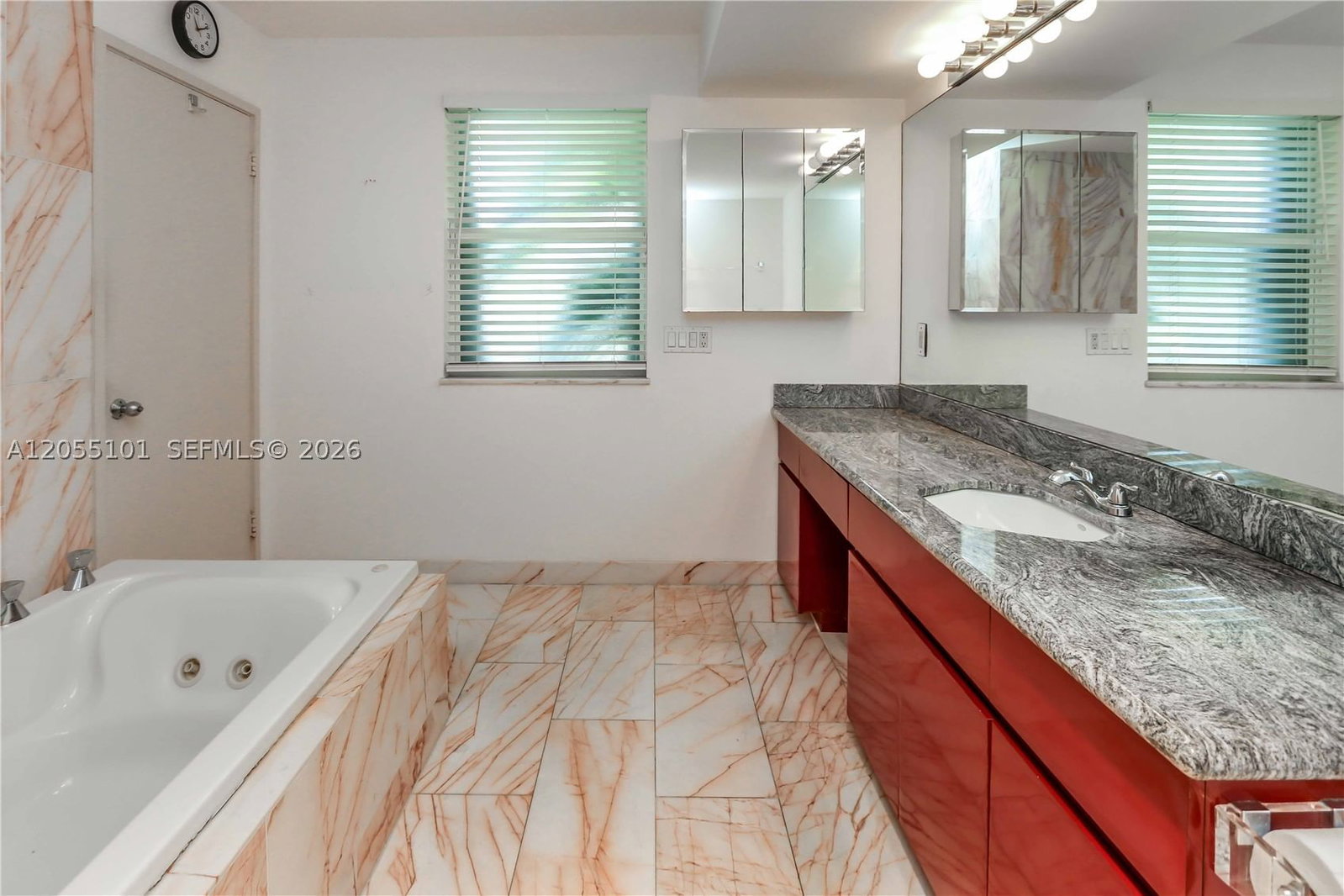 Real estate property located at 803 Southlake Dr, Broward, Hollywood Lakes Section, Hollywood, FL