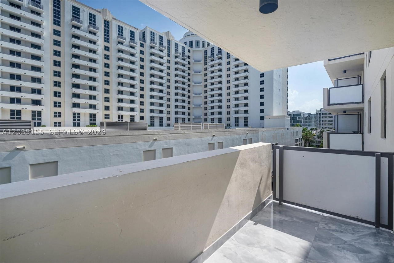 Real estate property located at 1623 Collins Ave #716, Miami-dade, The Georgian Condo, Miami Beach, FL