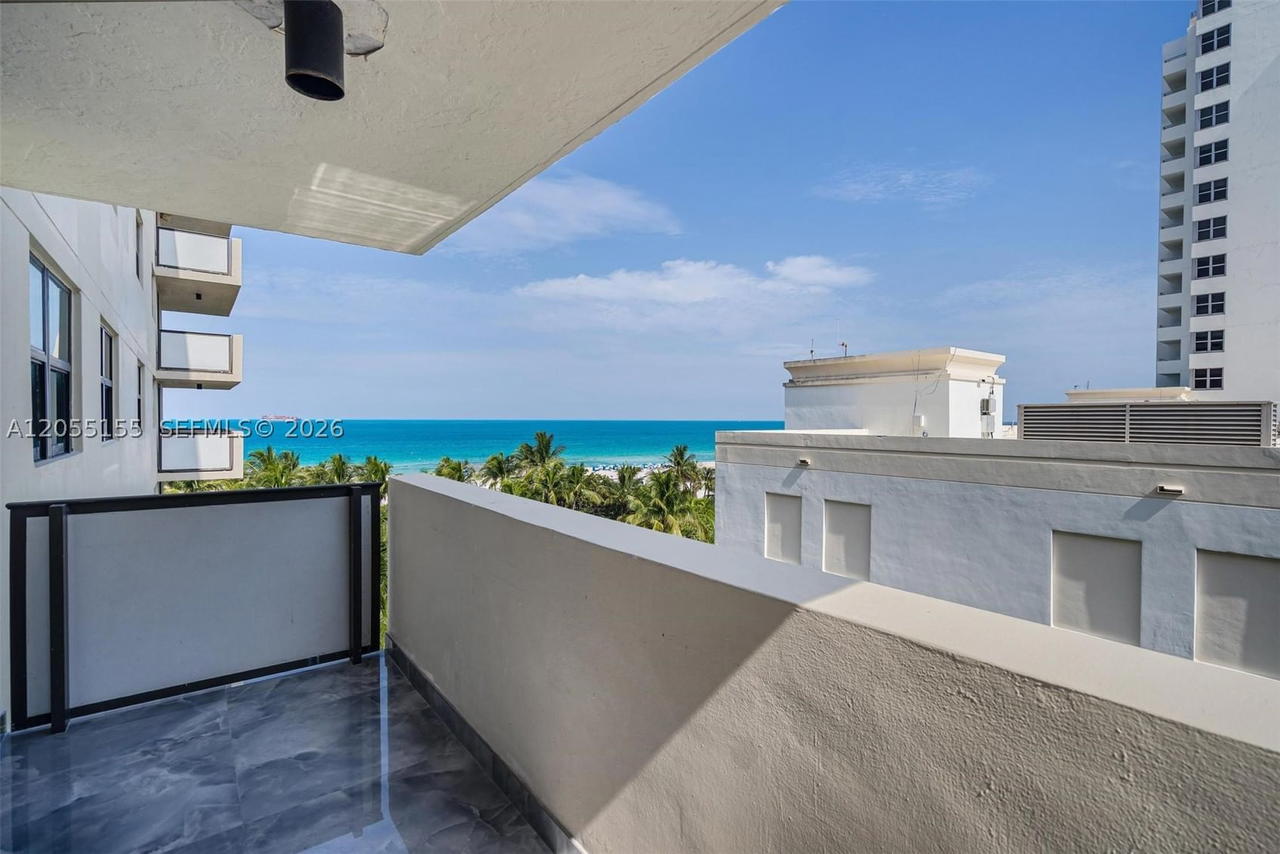 Real estate property located at 1623 Collins Ave #716, Miami-dade, The Georgian Condo, Miami Beach, FL