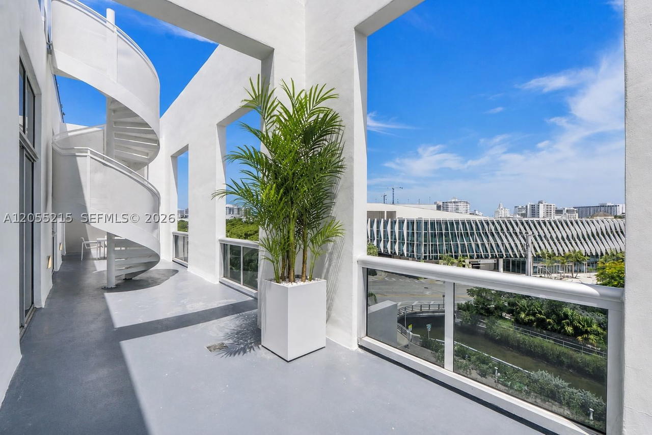 Real estate property located at 2001 Meridian Ave PH-16, Miami-dade, The Meridian Condo, Miami Beach, FL