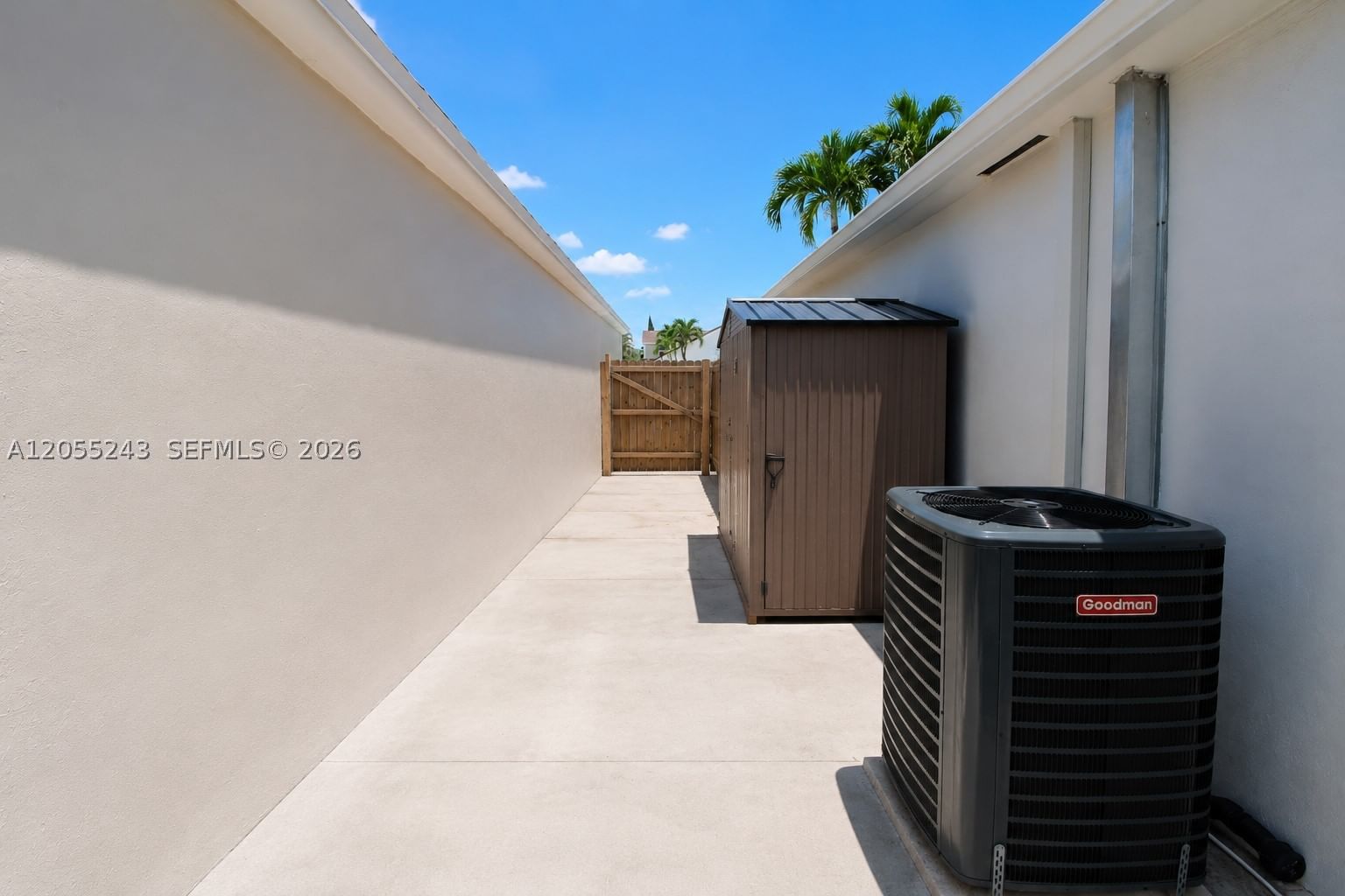 Real estate property located at 14341 156th St, Miami-dade, American Homes, Miami, FL