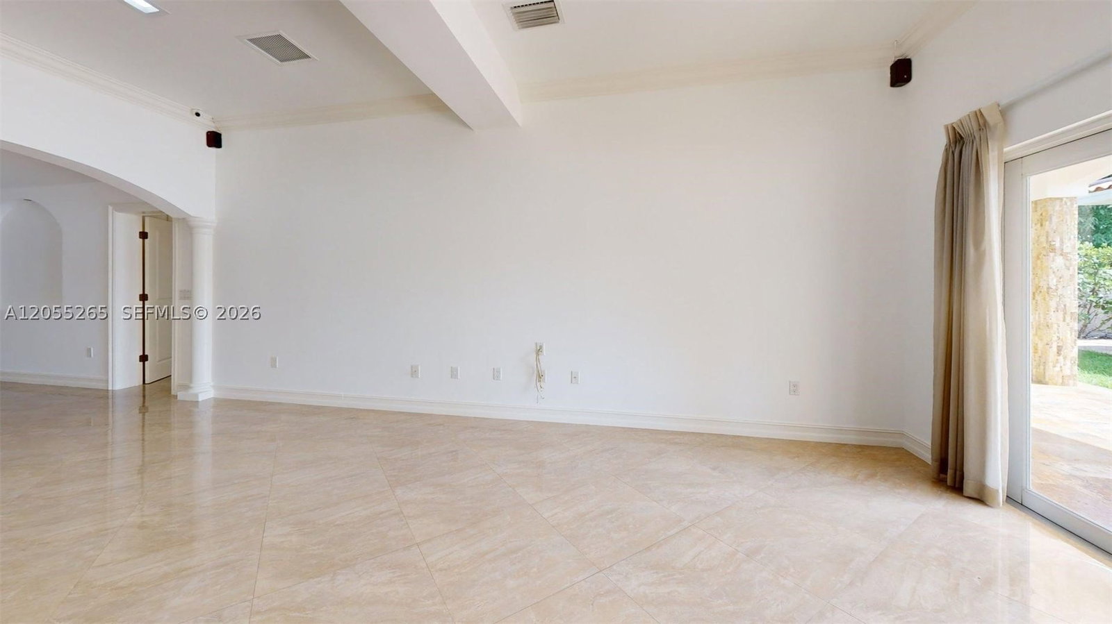 Real estate property located at 6265 10th Ave, Miami-dade, Lake Laurence Ests 1st Add, Hialeah, FL