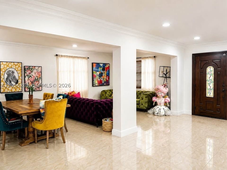 Real estate property located at 11220 47th Ter, Miami-dade, Westwood Lake 1st Addn, Miami, FL