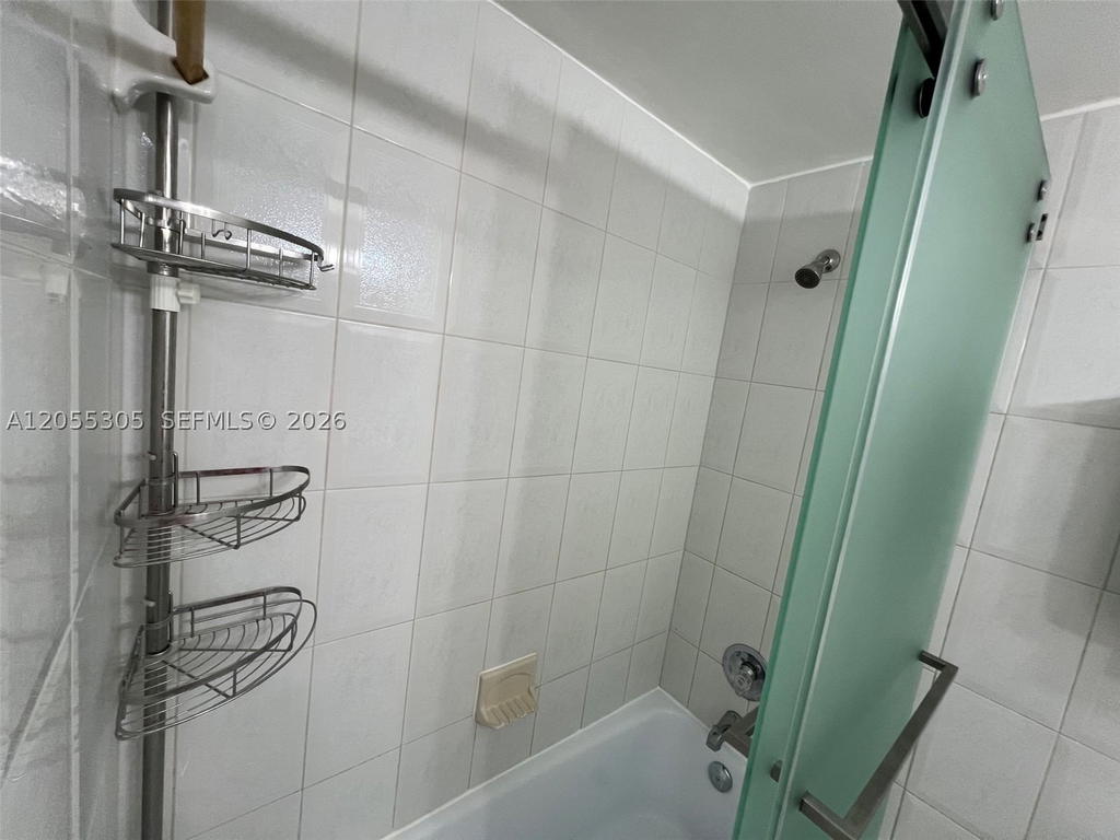 Real estate property located at 100 Lincoln Rd #634, Miami-dade, The Decoplage Condo, Miami Beach, FL