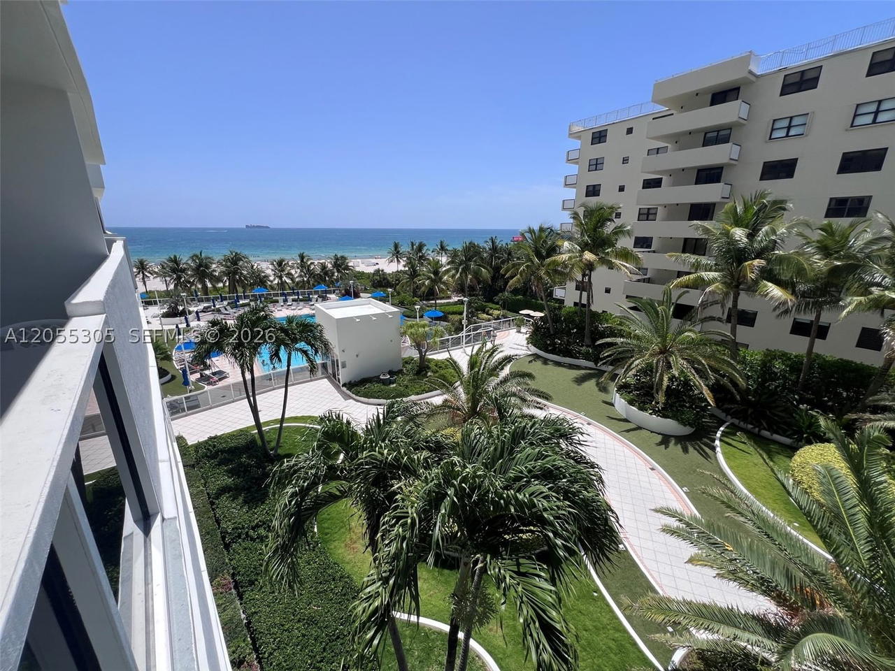 Real estate property located at 100 Lincoln Rd #634, Miami-dade, The Decoplage Condo, Miami Beach, FL