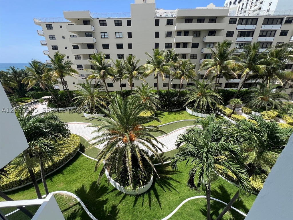 Real estate property located at 100 Lincoln Rd #634, Miami-dade, The Decoplage Condo, Miami Beach, FL