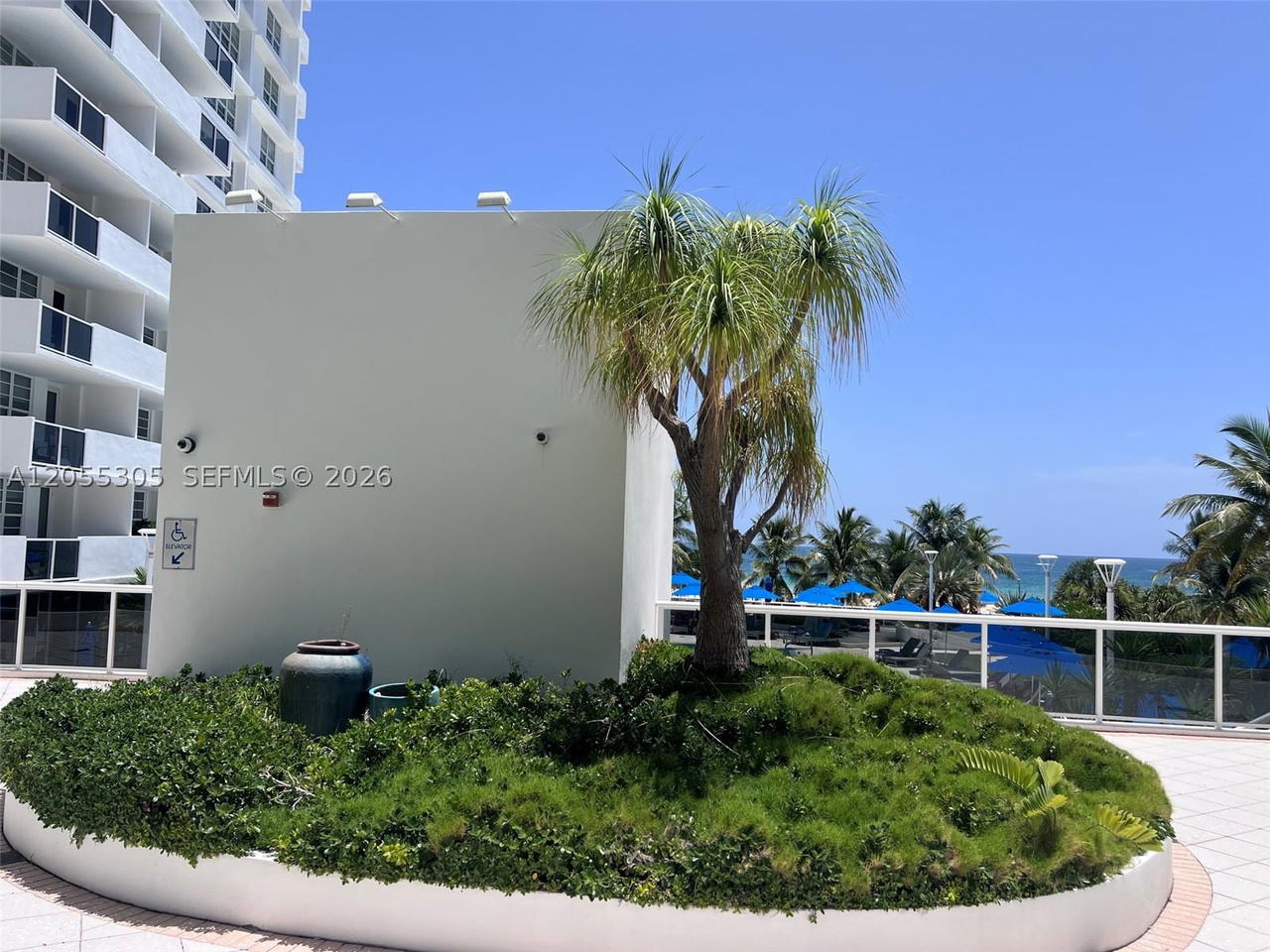 Real estate property located at 100 Lincoln Rd #634, Miami-dade, The Decoplage Condo, Miami Beach, FL