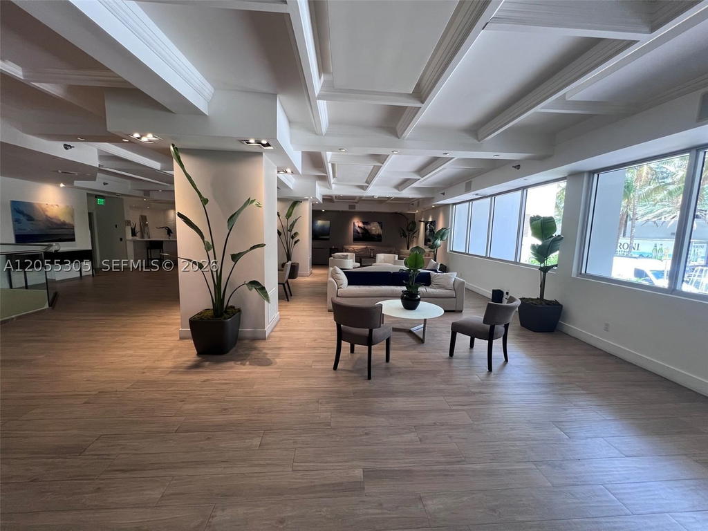 Real estate property located at 100 Lincoln Rd #634, Miami-dade, The Decoplage Condo, Miami Beach, FL