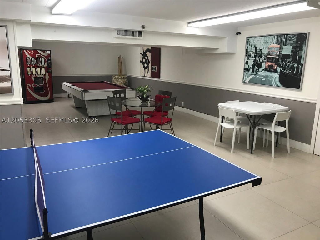 Real estate property located at 100 Lincoln Rd #634, Miami-dade, The Decoplage Condo, Miami Beach, FL