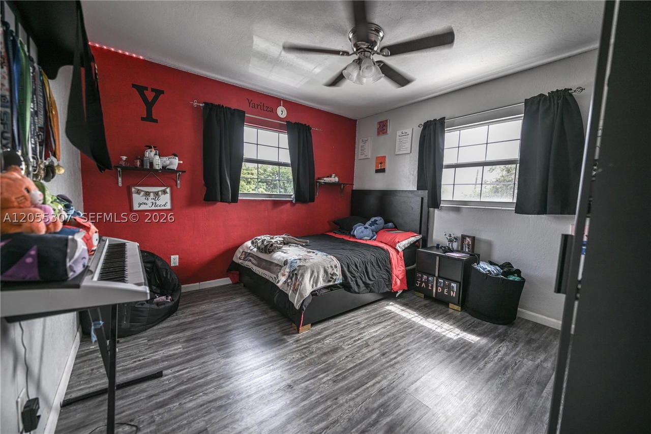Real estate property located at 7400 1st Ct, Broward, Boulevard Heights Sec 12, Pembroke Pines, FL