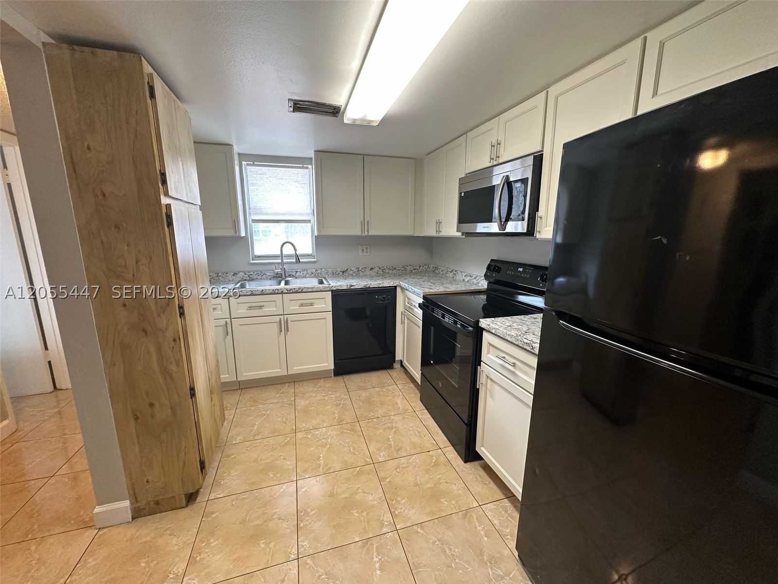 Real estate property located at 4159 66th Ln #120, Broward, Brentwood West Townhouses, Davie, FL