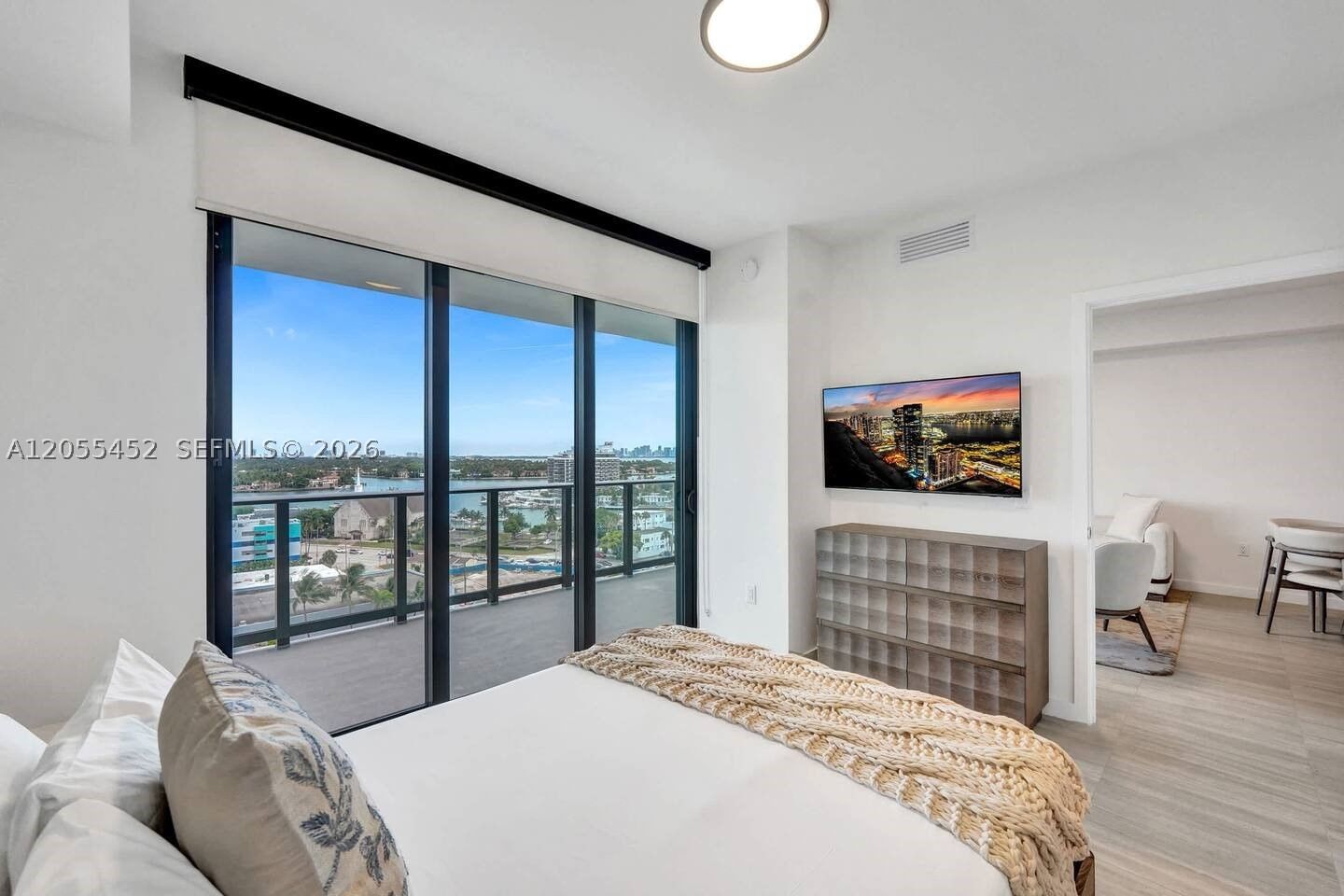 Real estate property located at 580 72ND #1004, Miami-dade, 72 Park, Miami Beach, FL
