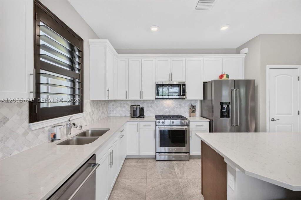 Real estate property located at 4460 Gramercy Dr, Broward, Oak Tree Property Redevel, Oakland Park, FL